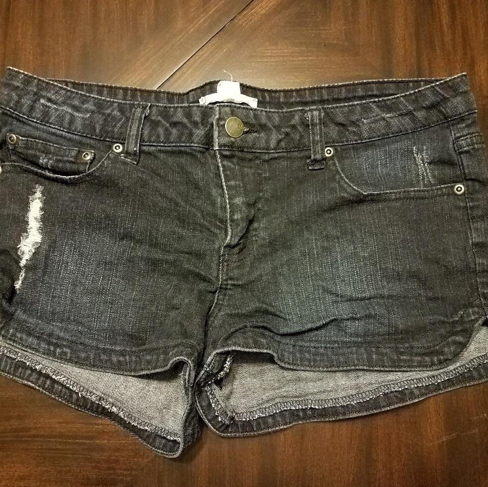 Black jean shorts